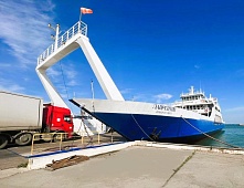 Lavrentiy: from the dock to the line!