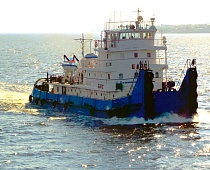 Working conditions on the tugboat